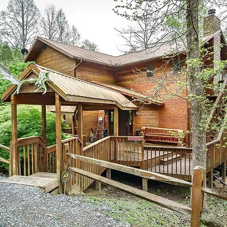 River Adventure Lodge Home